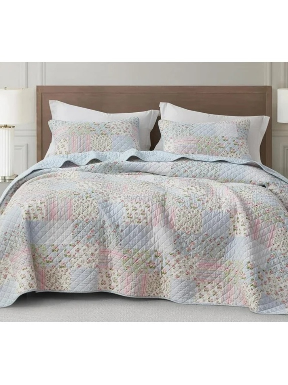 Classic Patchwork 100% cotton full size Quilt Set in Pastel Blue and Pink